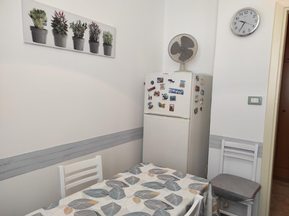 La Colonna Holiday House Daire Lecce Dış mekan fotoğraf