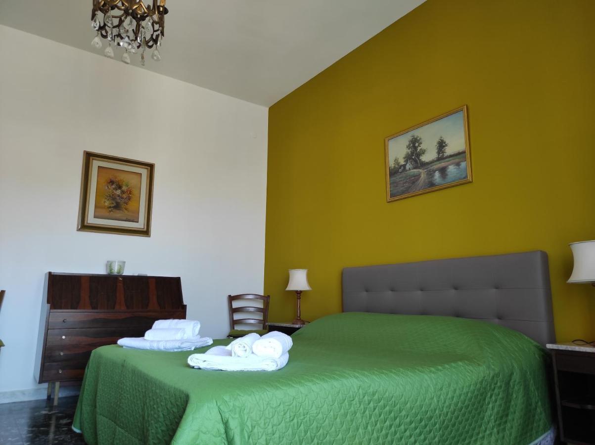 La Colonna Holiday House Daire Lecce Dış mekan fotoğraf
