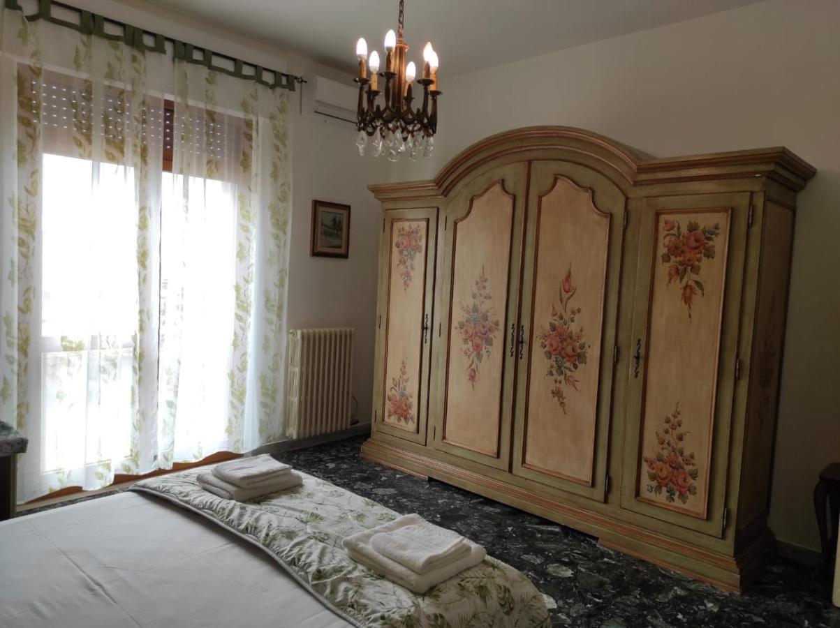 La Colonna Holiday House Daire Lecce Dış mekan fotoğraf
